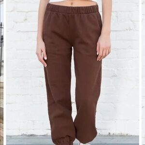 Brandy Melville brown sweatpants